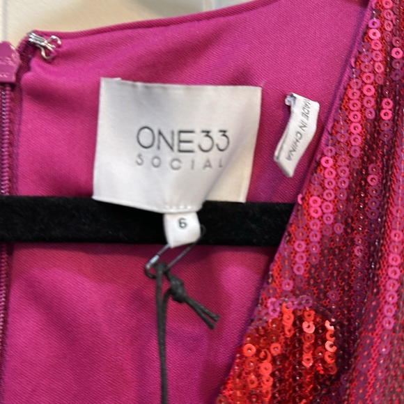 NWT One 33 Social valentine heart sequin faux wrap dress size 6 - Picture 4 of 5